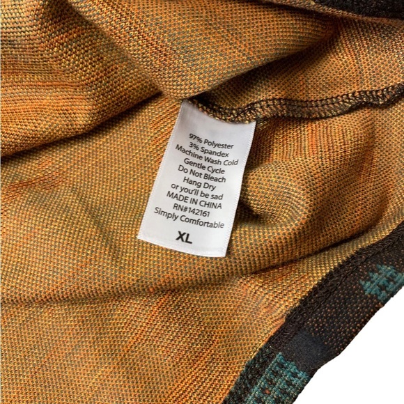 Lularoe | Skirt Large Color Print Form Fitting Flattering Size XL - Picture 6 of 8